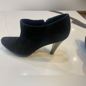 Diane Von Furstenberg Black Heeled Boots